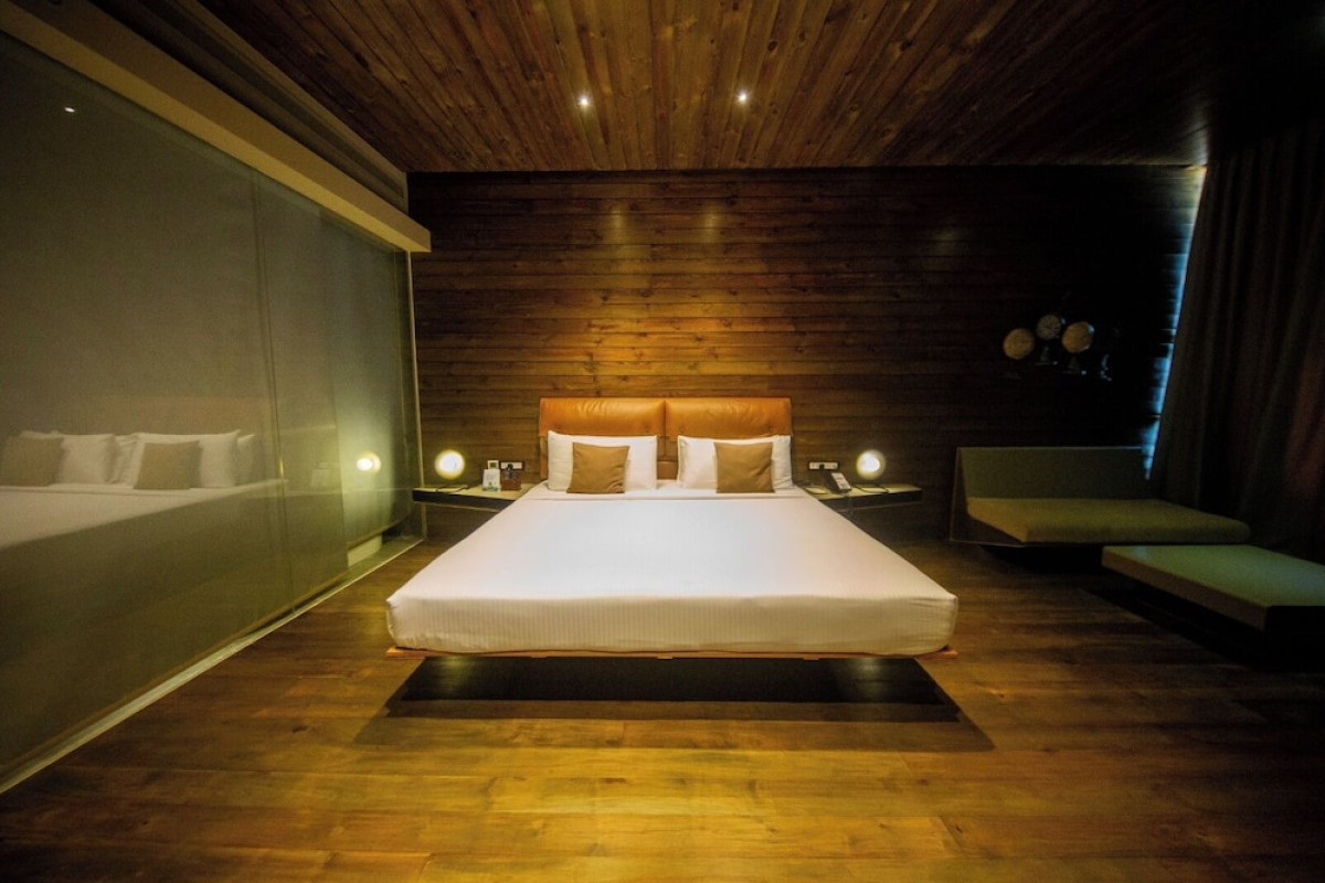 PLEDGE SCAPE