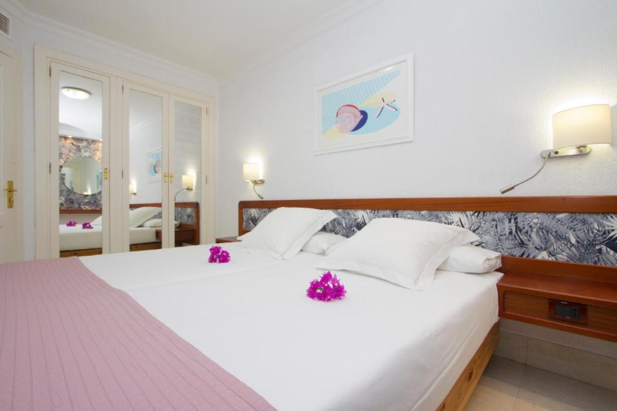Plus Fariones Apartamentos