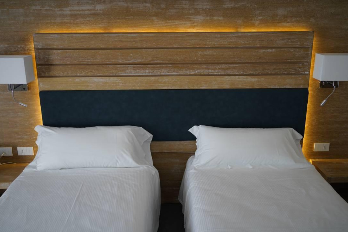 Pm Hotel