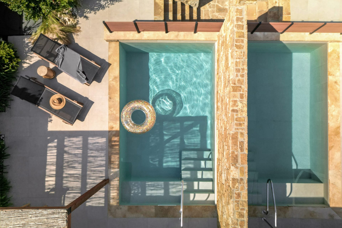 Pnoes Luxury Suites