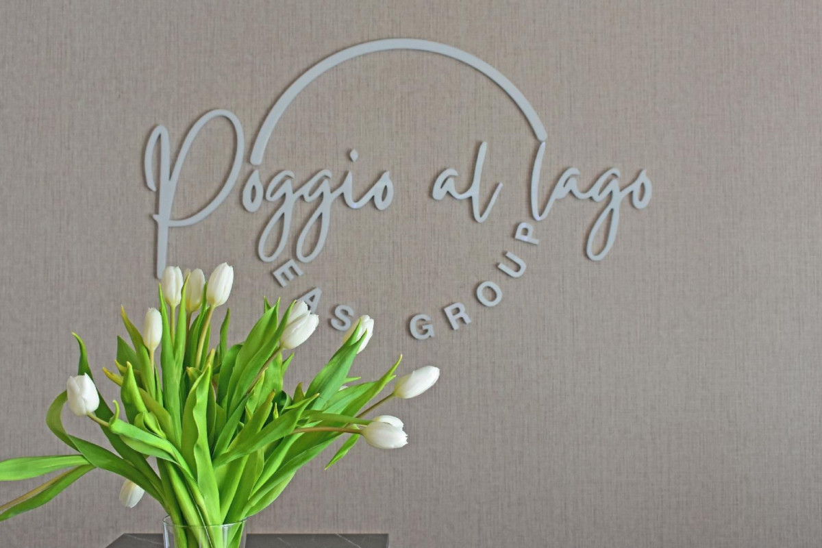 Poggio Al Lago