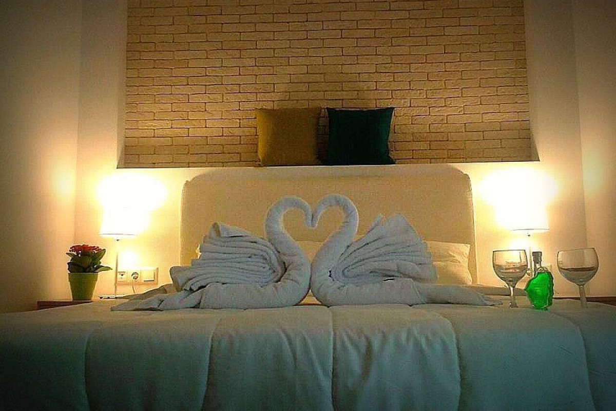 POLIS OF NAXOS BOUTIQUE