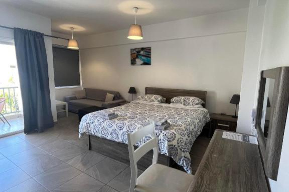 POLYXENI HOTEL APARTMENTS