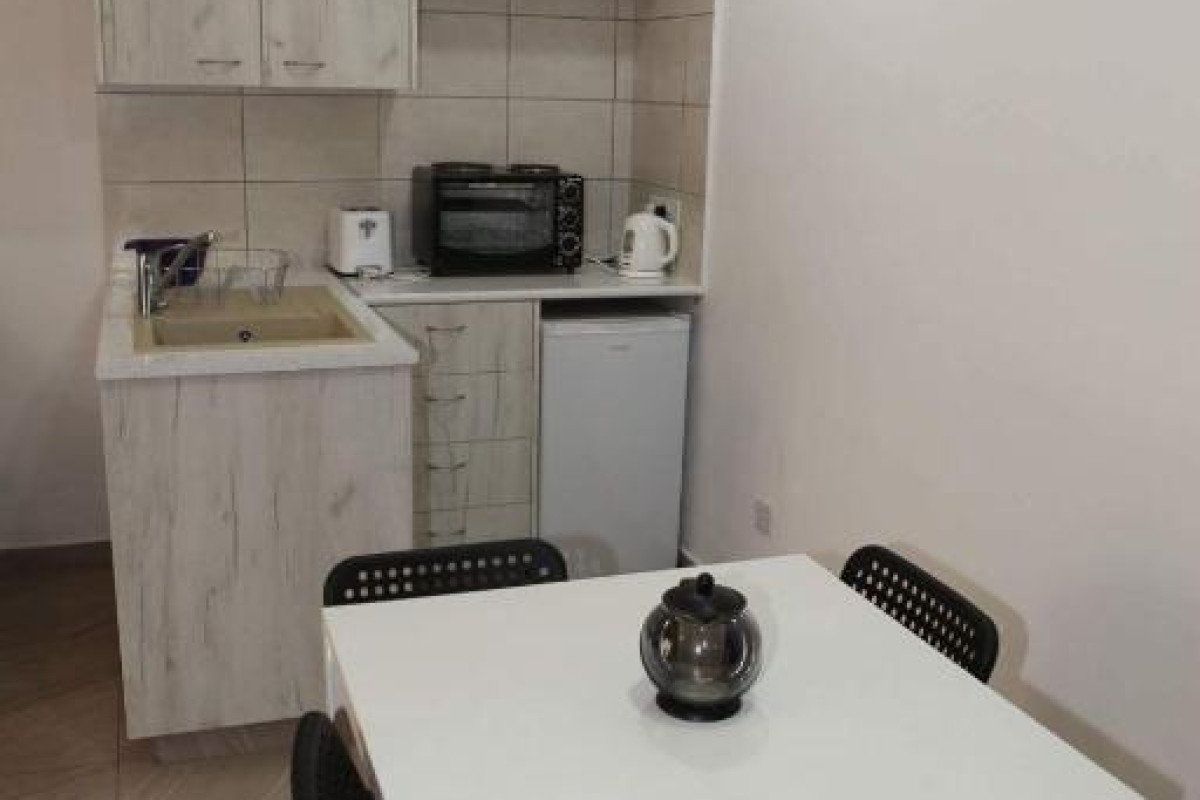 POLYXENI HOTEL APARTMENTS