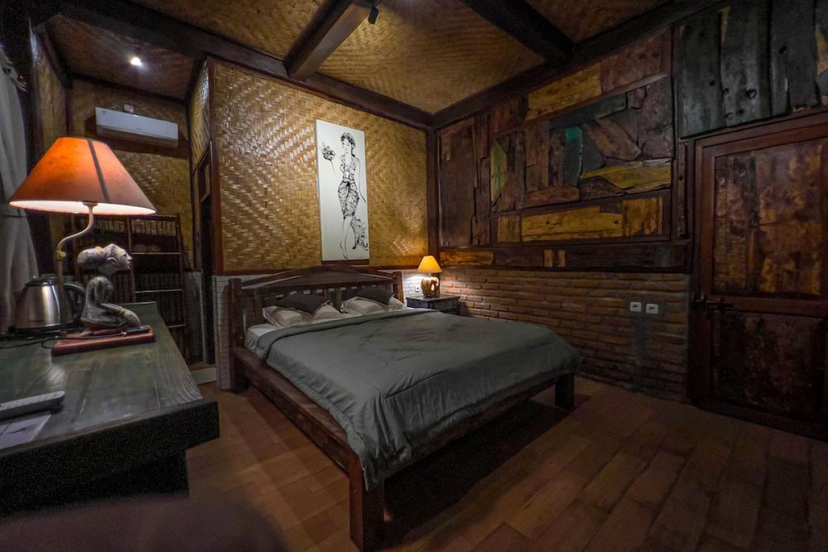 Pondok Pitaya Hotel, Surfing & Yoga