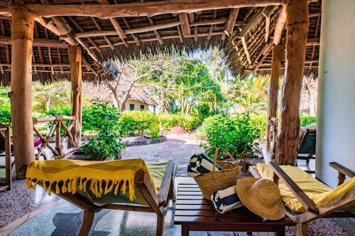 Pongwe Beach Hotel