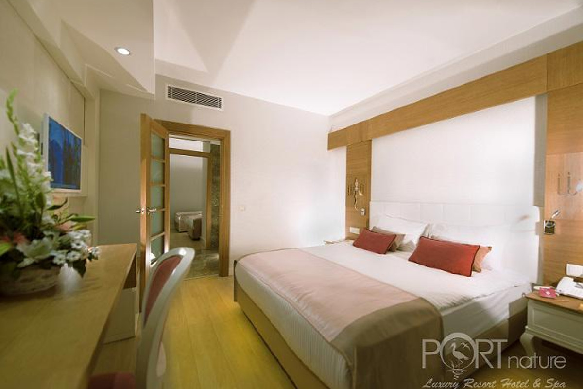 PORT NATURE RESORT & SPA