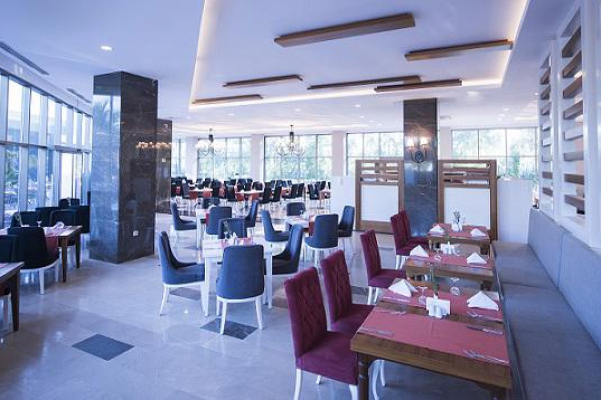 PORT NATURE RESORT & SPA