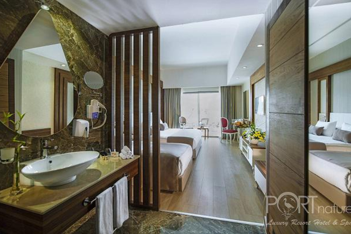 PORT NATURE RESORT & SPA