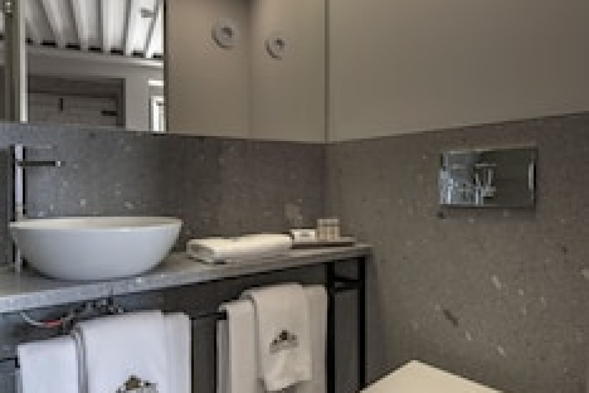 PORTA NOVA COLLECTION HOUSE