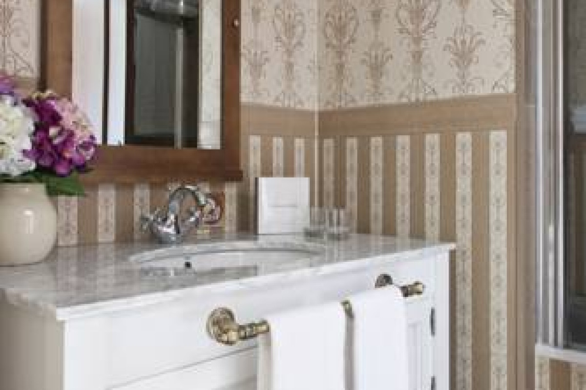PORTAVENTURA HOTEL GOLD RIVER