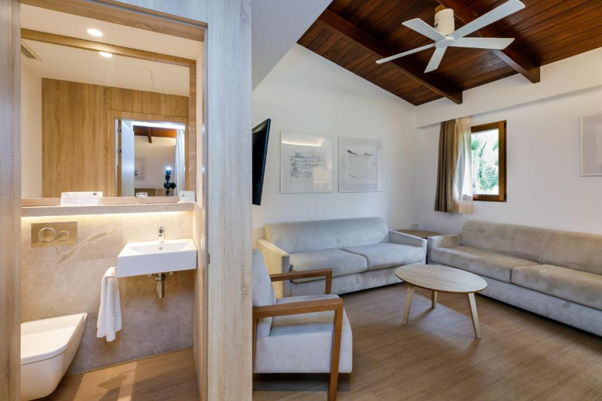 PortBlue Club Pollentia Resort  SPA