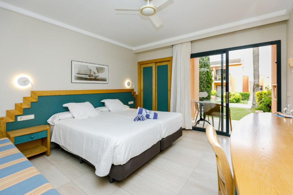 PortBlue Club Pollentia Resort  SPA