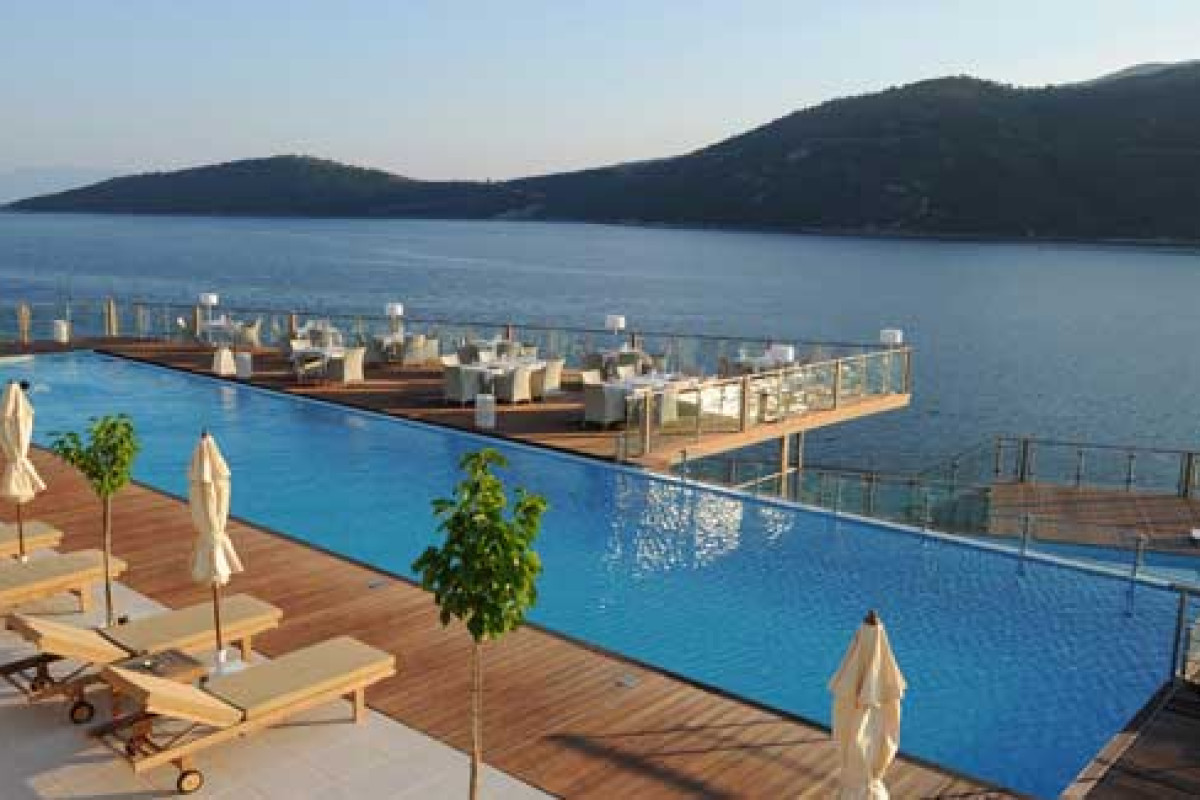 Porto Galini Seaside Resort & Spa