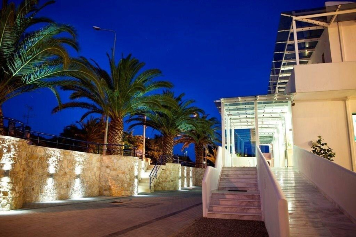 Porto Koufo Hotel