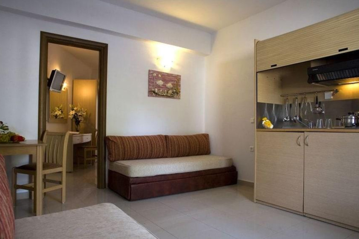 Porto Koufo Hotel
