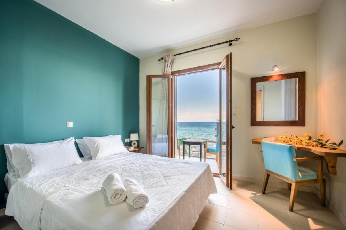 PORTO ZORRO BEACH HOTEL