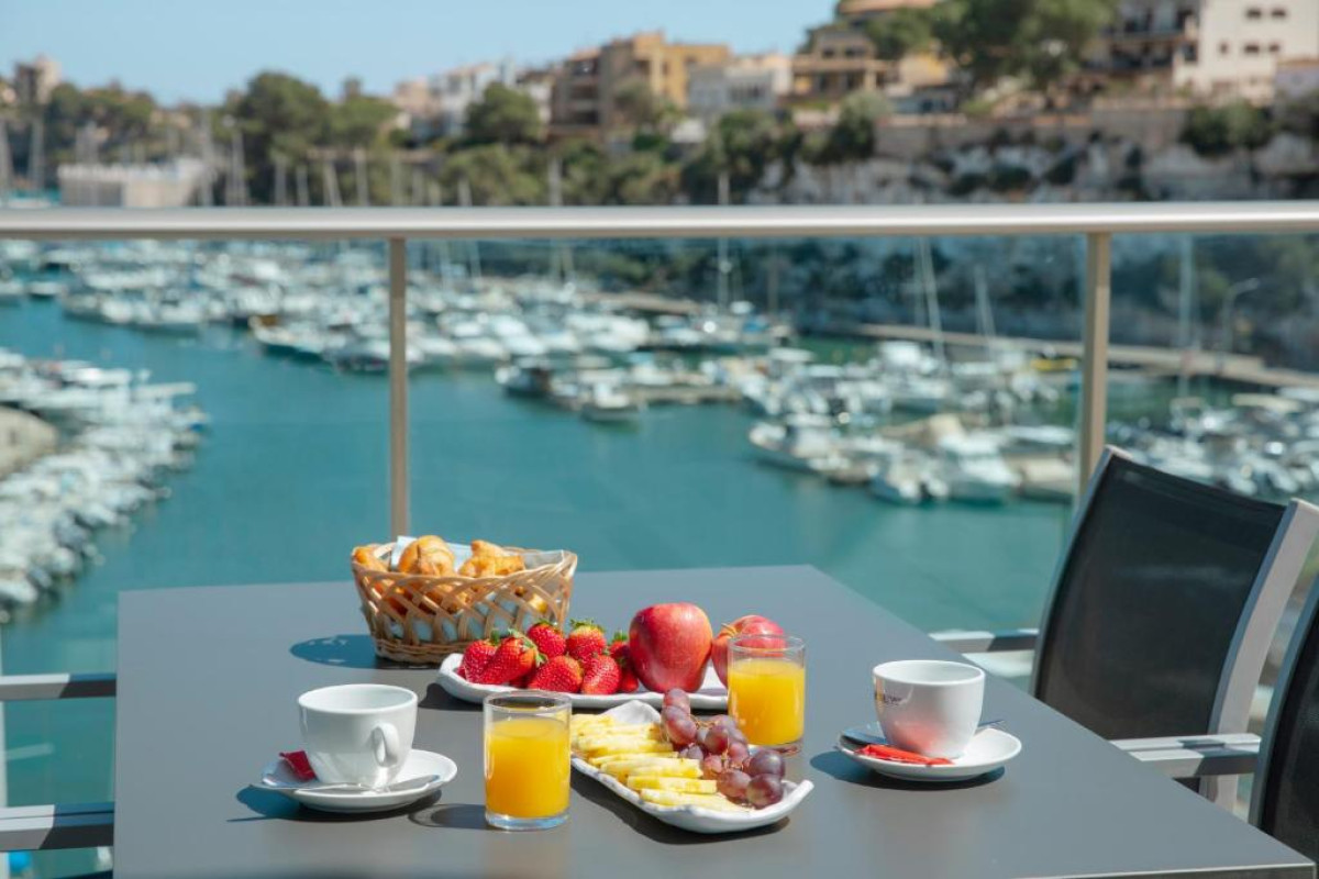 Portodrach Aparthotel & Suites