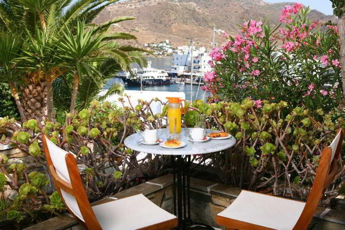 Poseidon Hotel