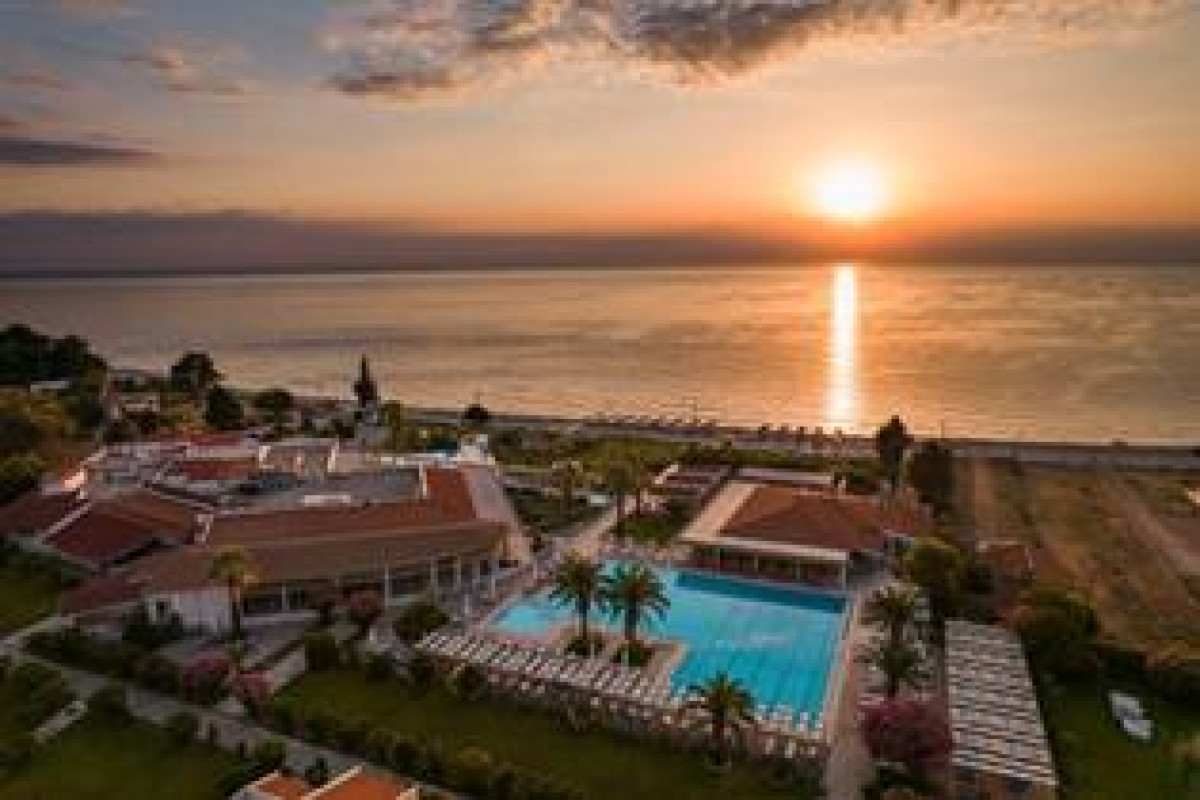 Poseidon Palace - Pieria