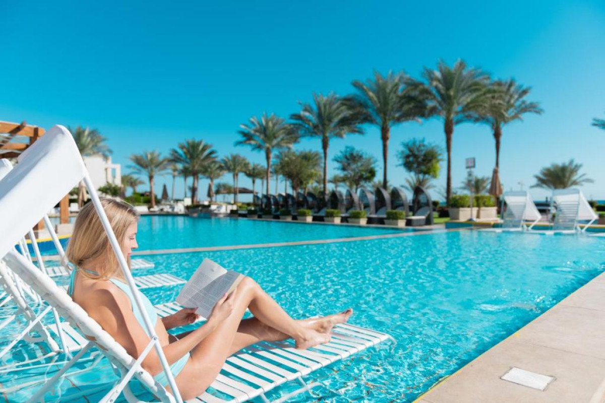 POSH CLUB SUNRISE MONTEMARE RESORT