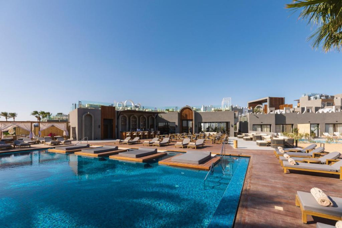 POSH CLUB SUNRISE TUCANA RESORT