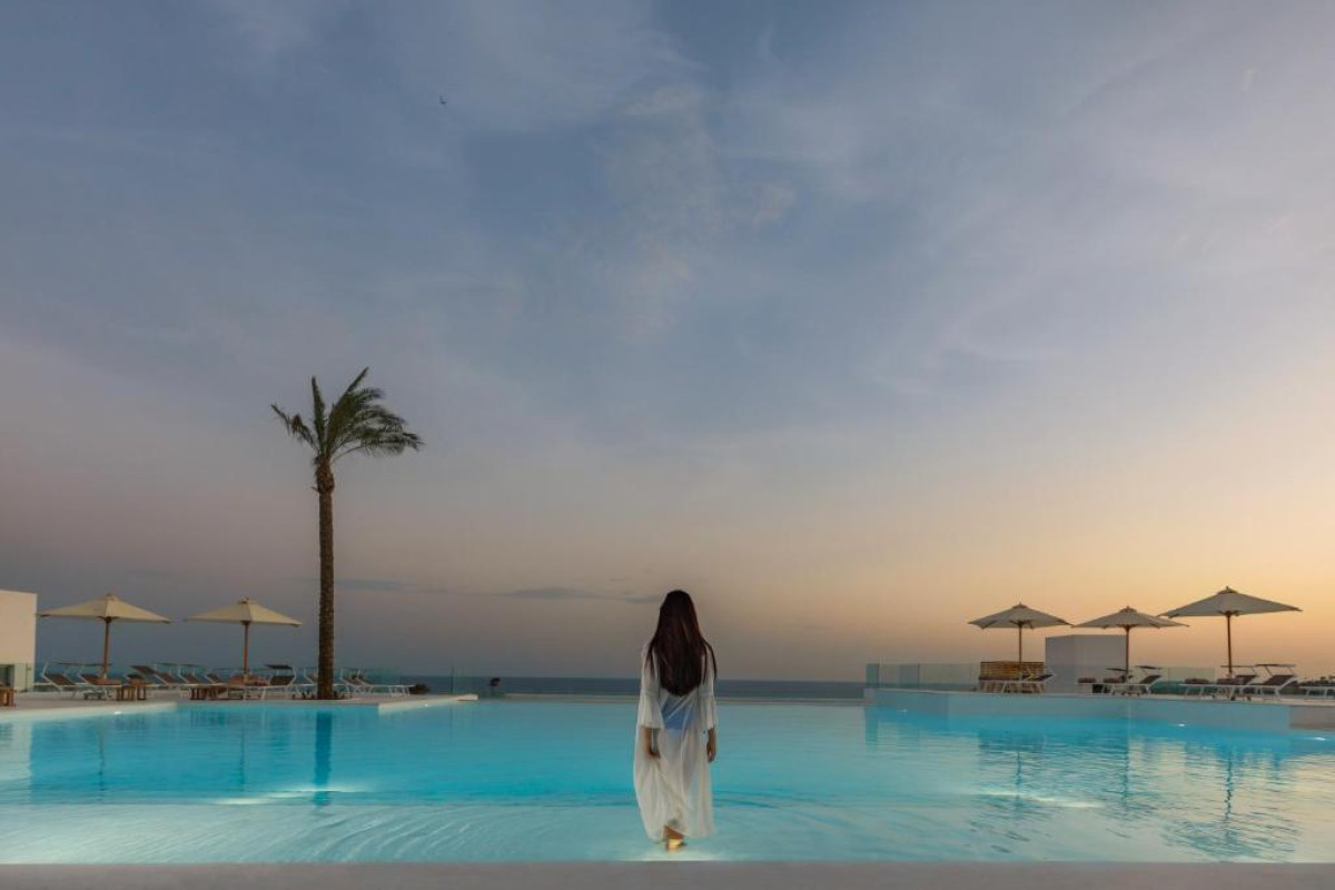 POSH CLUB SUNRISE WHITE HILLS -SHARM EL SHEIKH