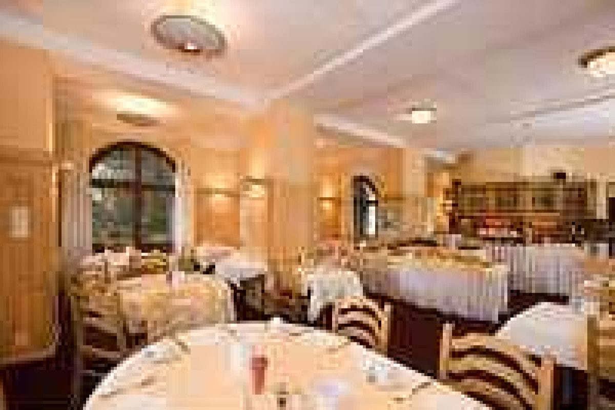 Posthotel Holiday Villa Arosa