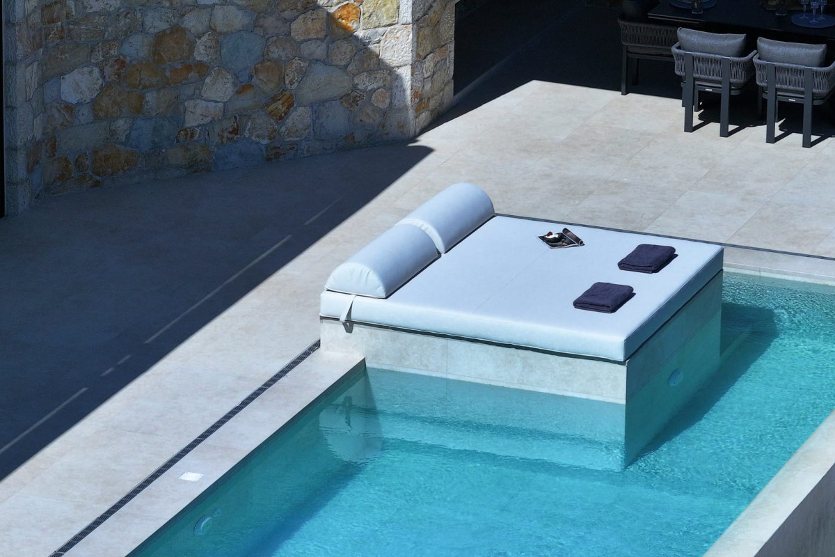 Pothos | Afroditi Villas Collection