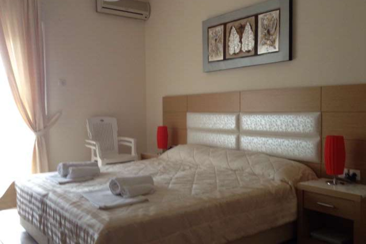 POTOS HOTEL - POTOS