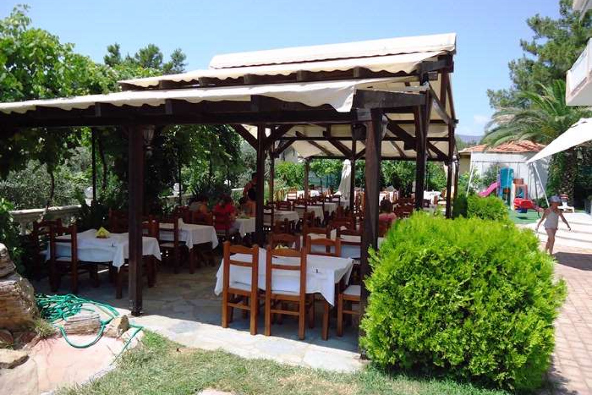 POTOS HOTEL - POTOS