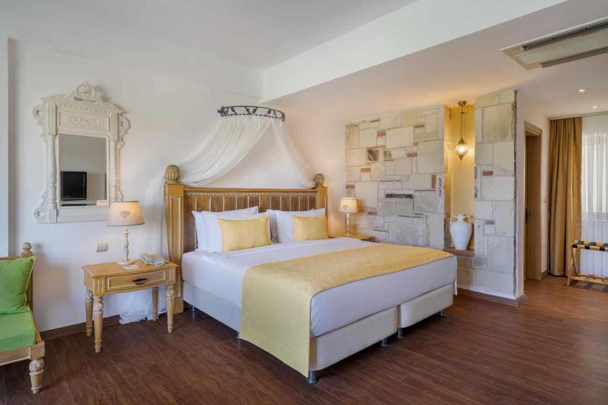 PREMIER SOLTO HOTEL BY CORENDON