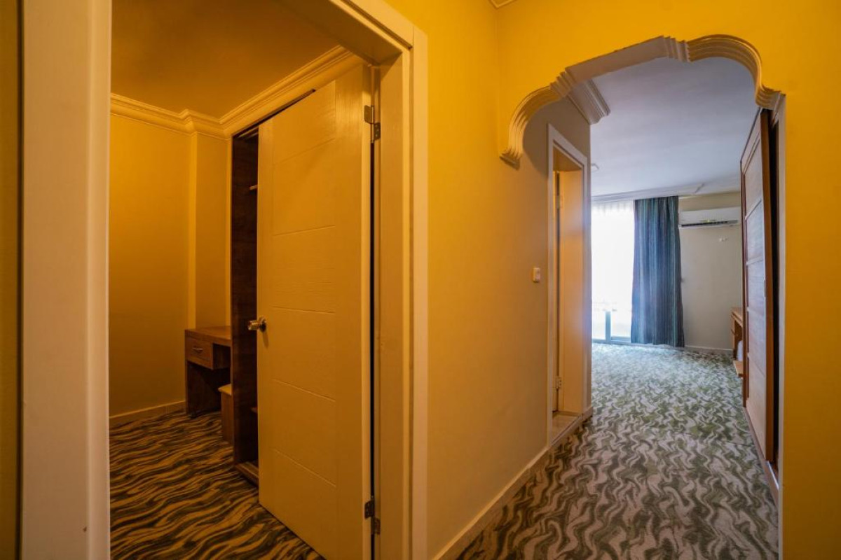 PRENSES SEALINE BEACH HOTEL
