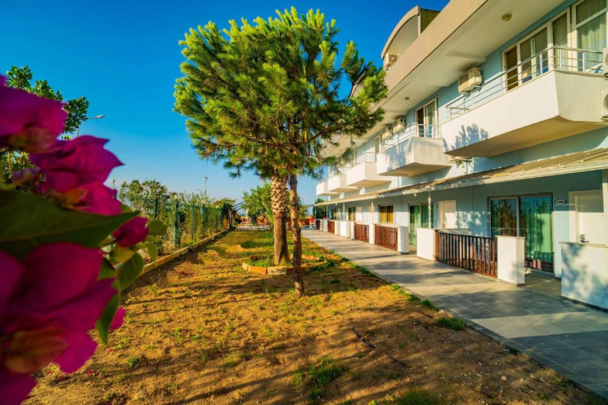 PRENSES SEALINE BEACH HOTEL