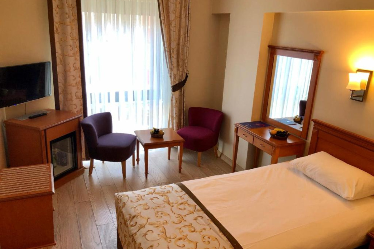 PRESTIGE HOTEL