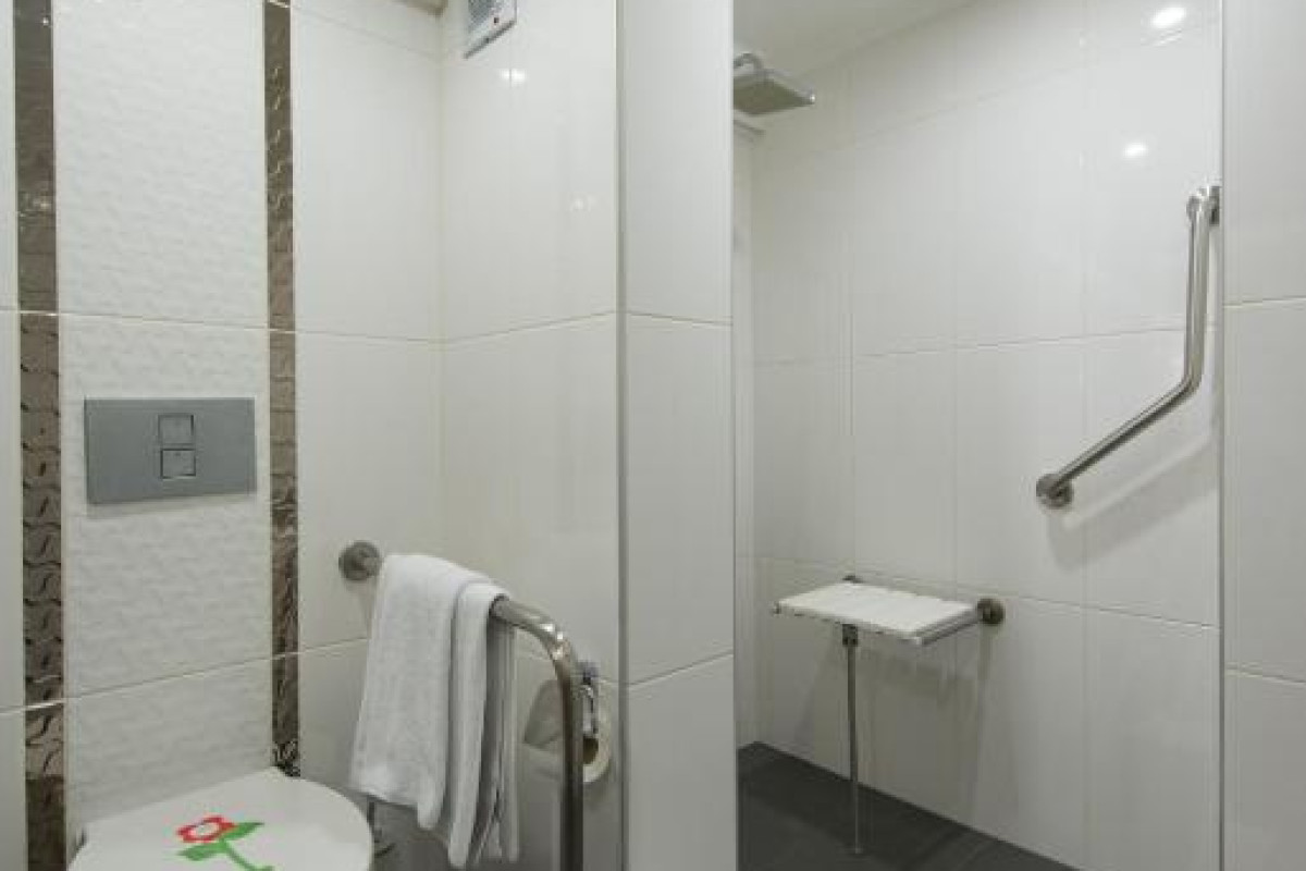PRESTIGE HOTEL