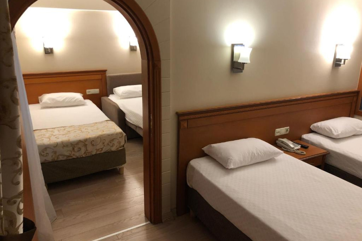 PRESTIGE HOTEL