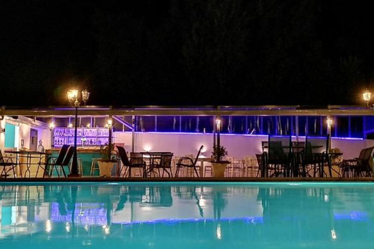 Primavera Hotel