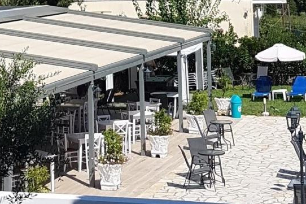 Primavera Hotel