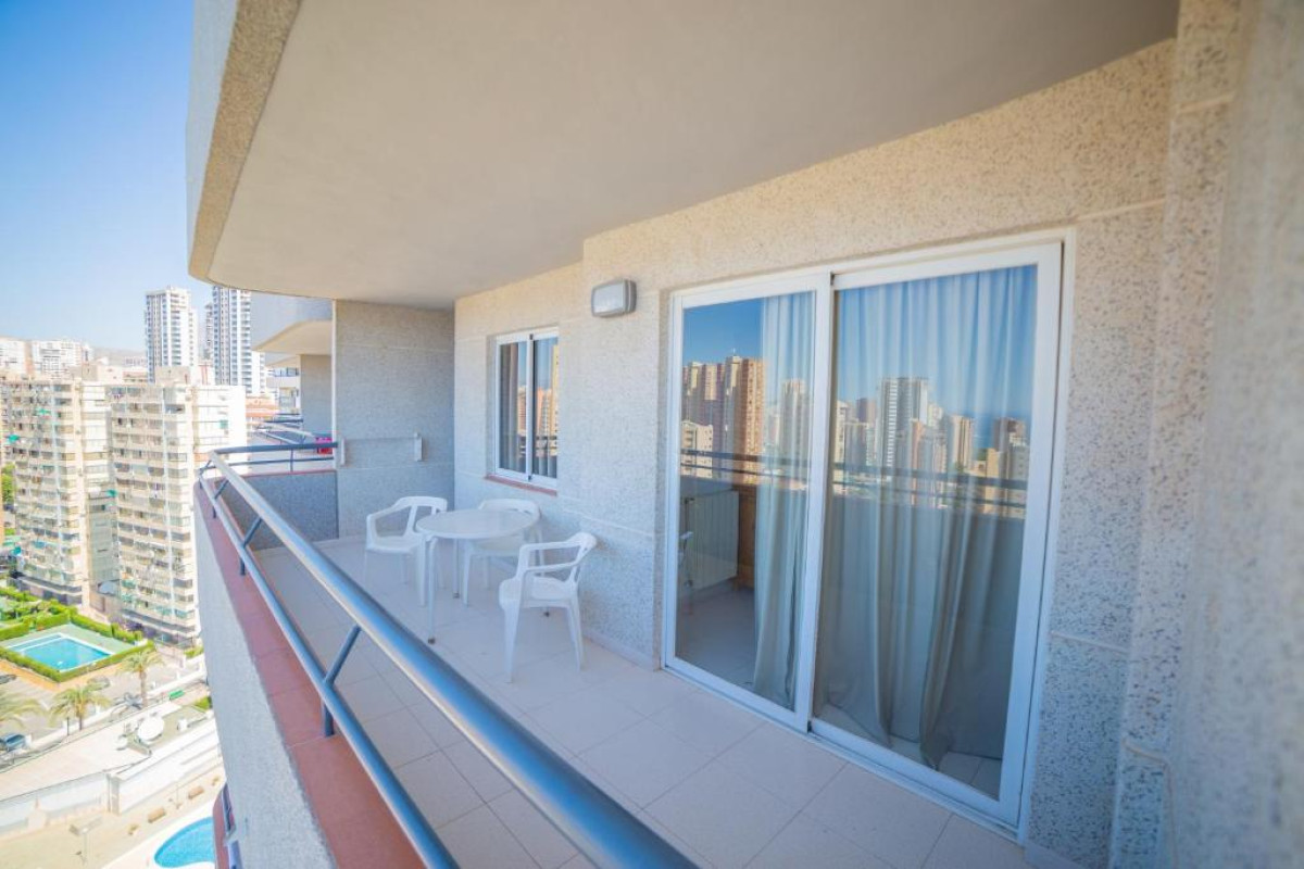 Primavera Loix Apartments
