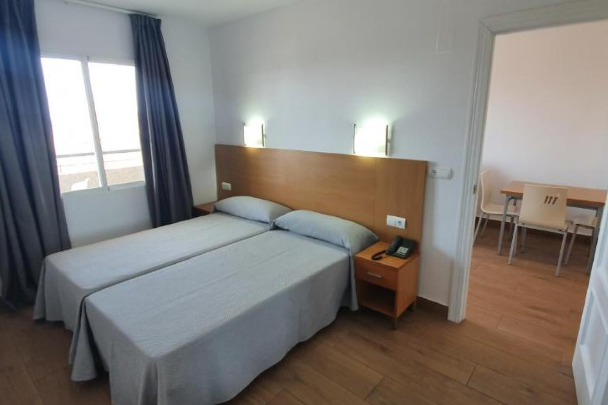 Primavera Loix Apartments