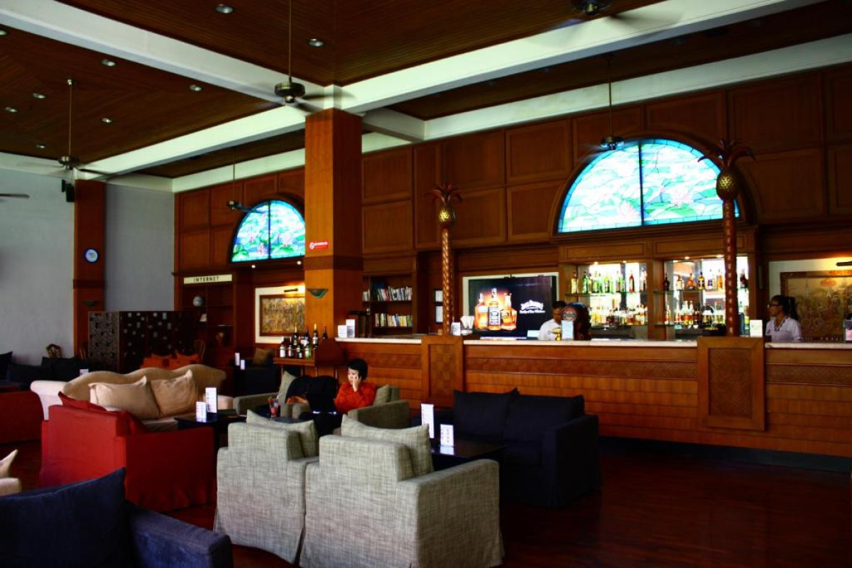 Prime Plaza Hotel