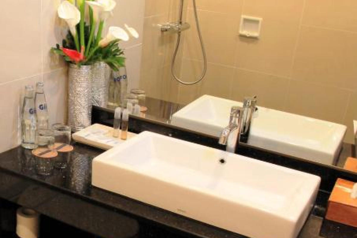 Prime Plaza Hotel
