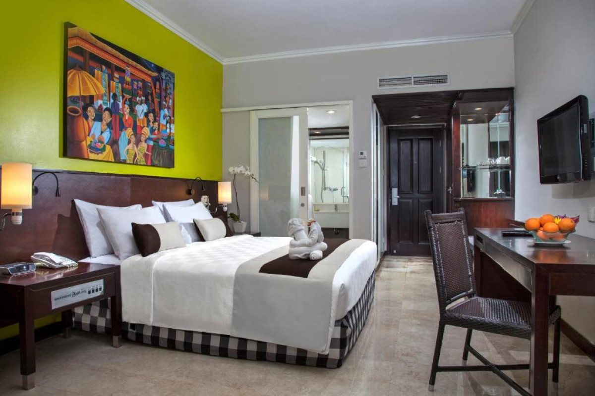 Prime Plaza Hotel