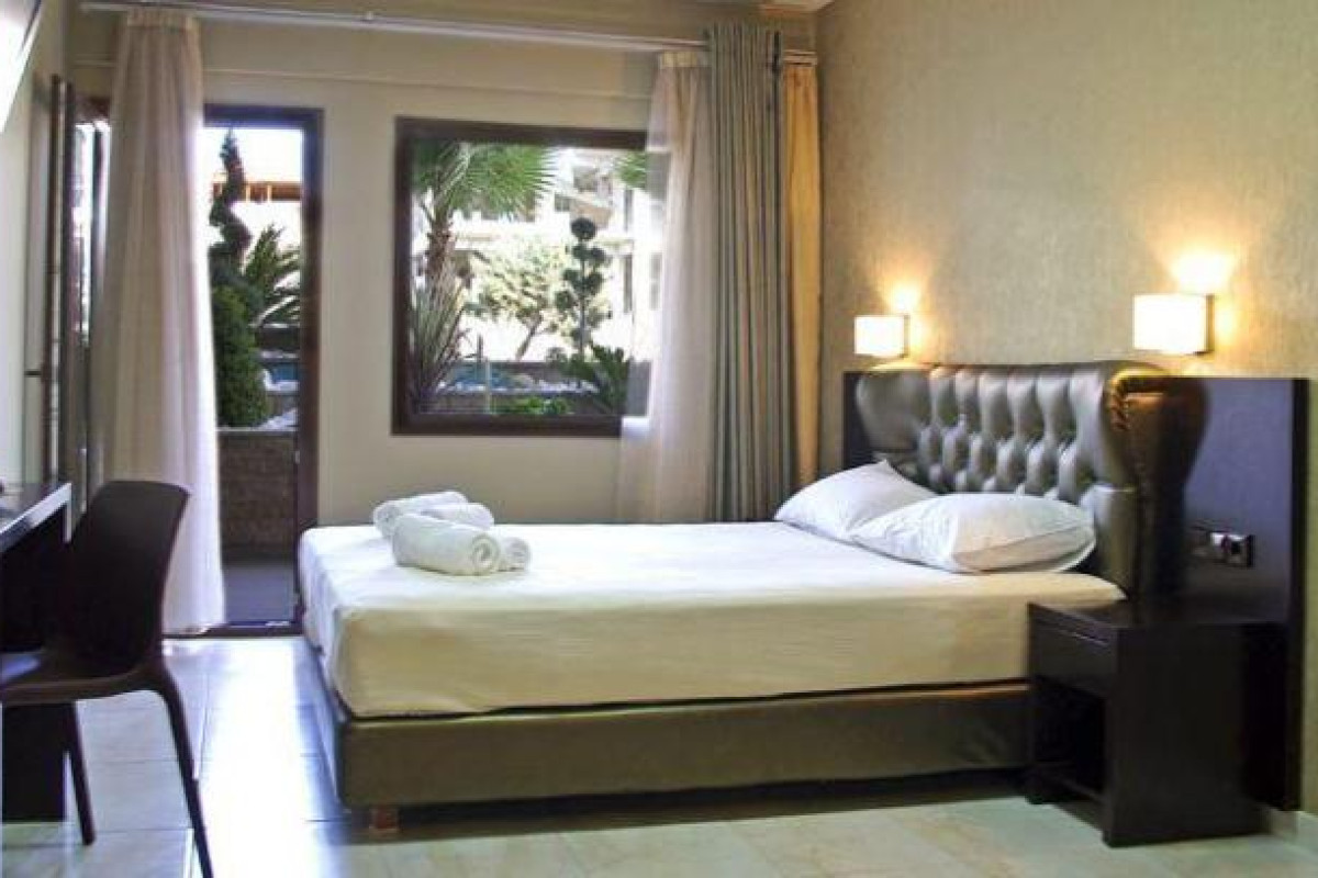 Principal New Leisure Hotel