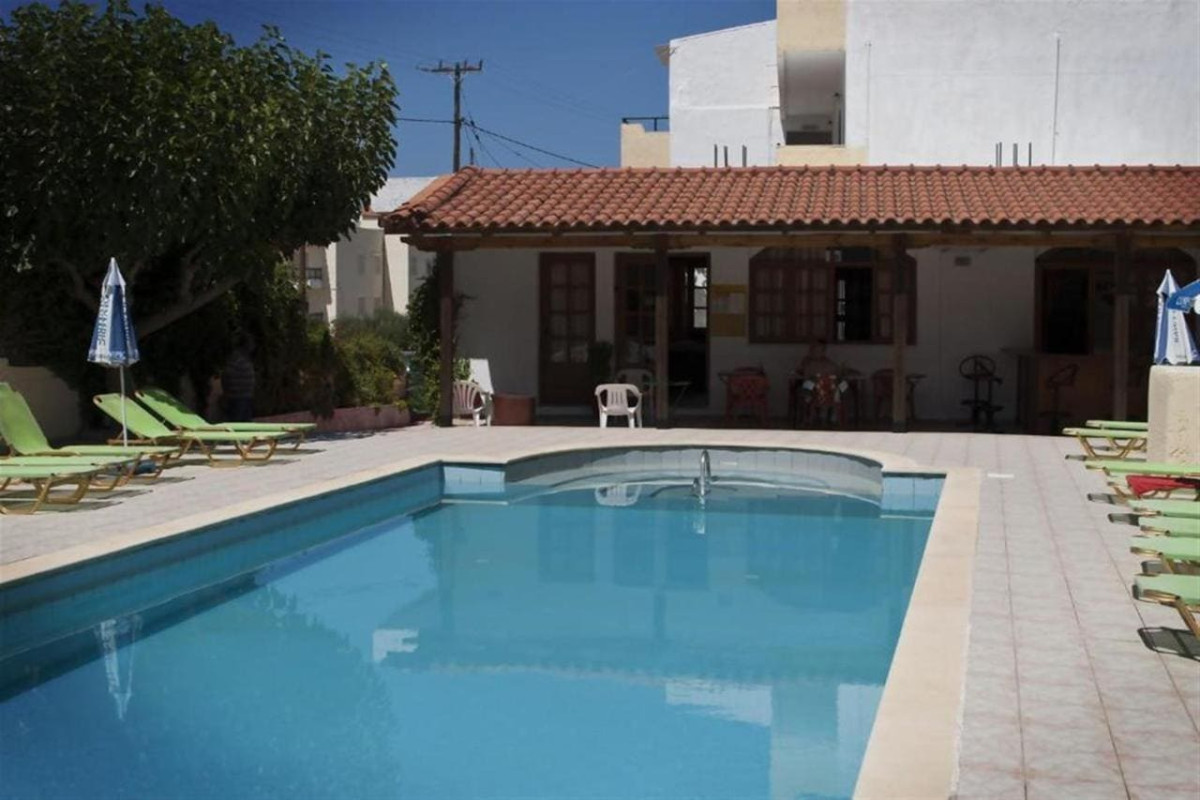 PRINOS APARTMENTS
