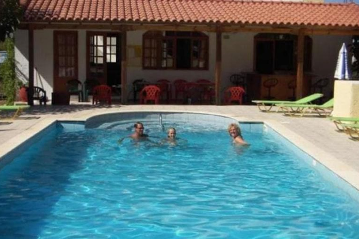 PRINOS APARTMENTS