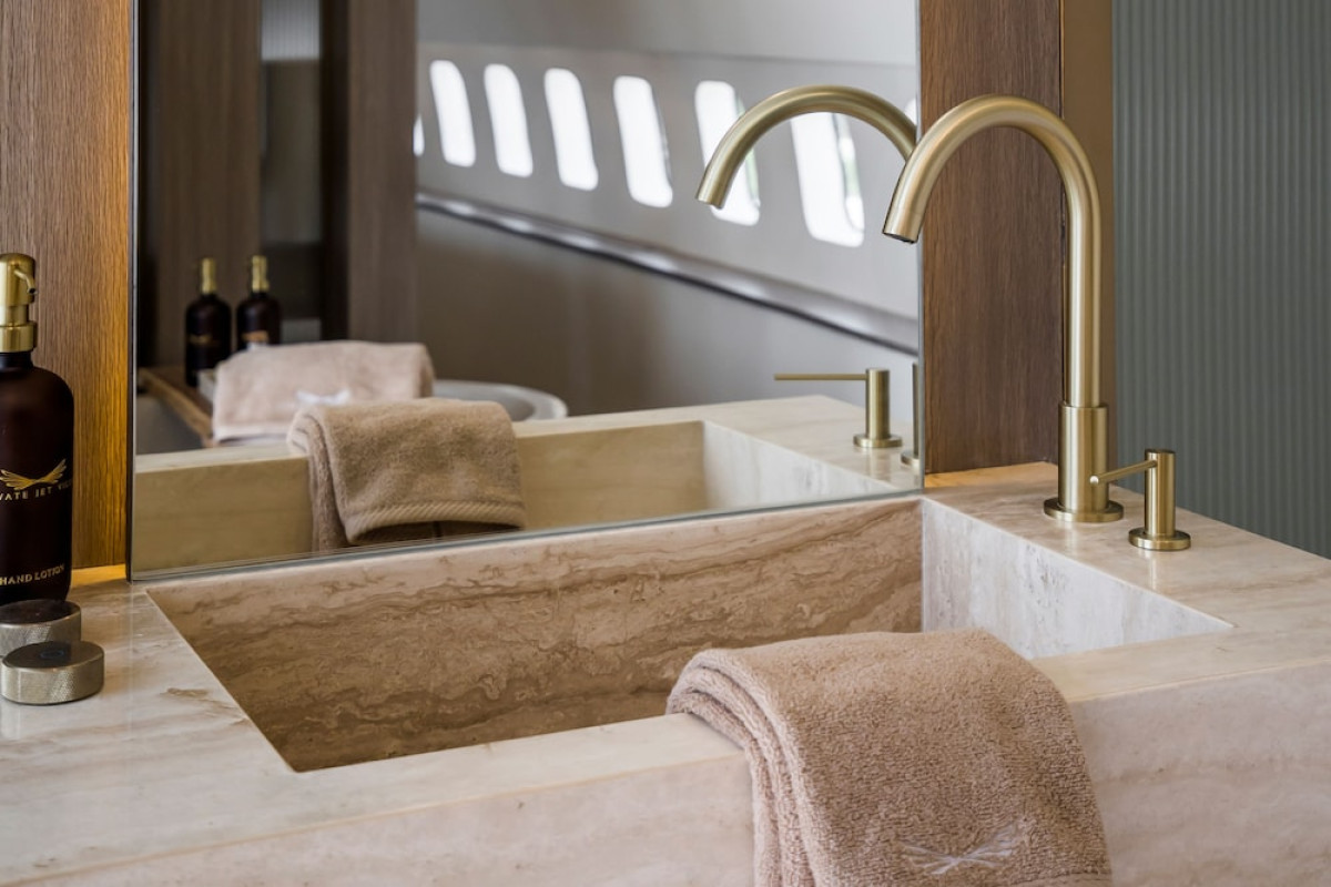 Private Jet Villa