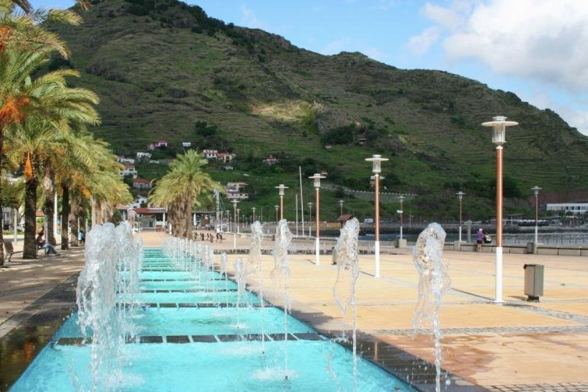 Baia Madeira Hotel - Ocean Beachfront
