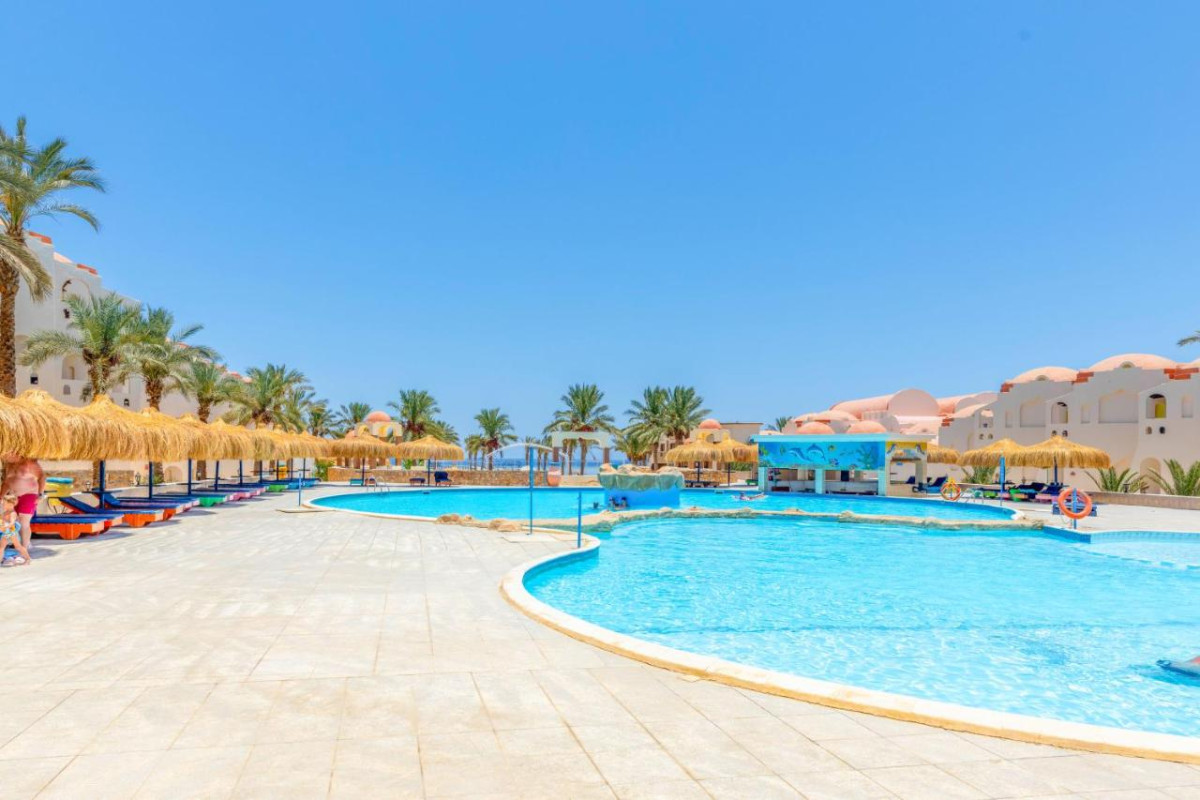 Protels Beach Club & Spa